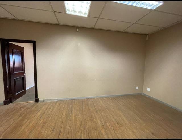 341M² OFFICE TO LET IN RIVONIA